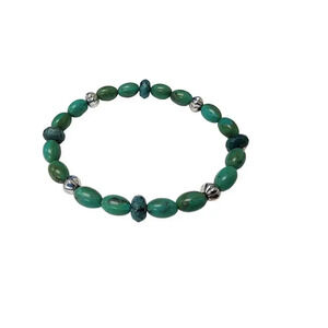 Vintage Faux Turquoise Beaded Bracelet – 7 inches